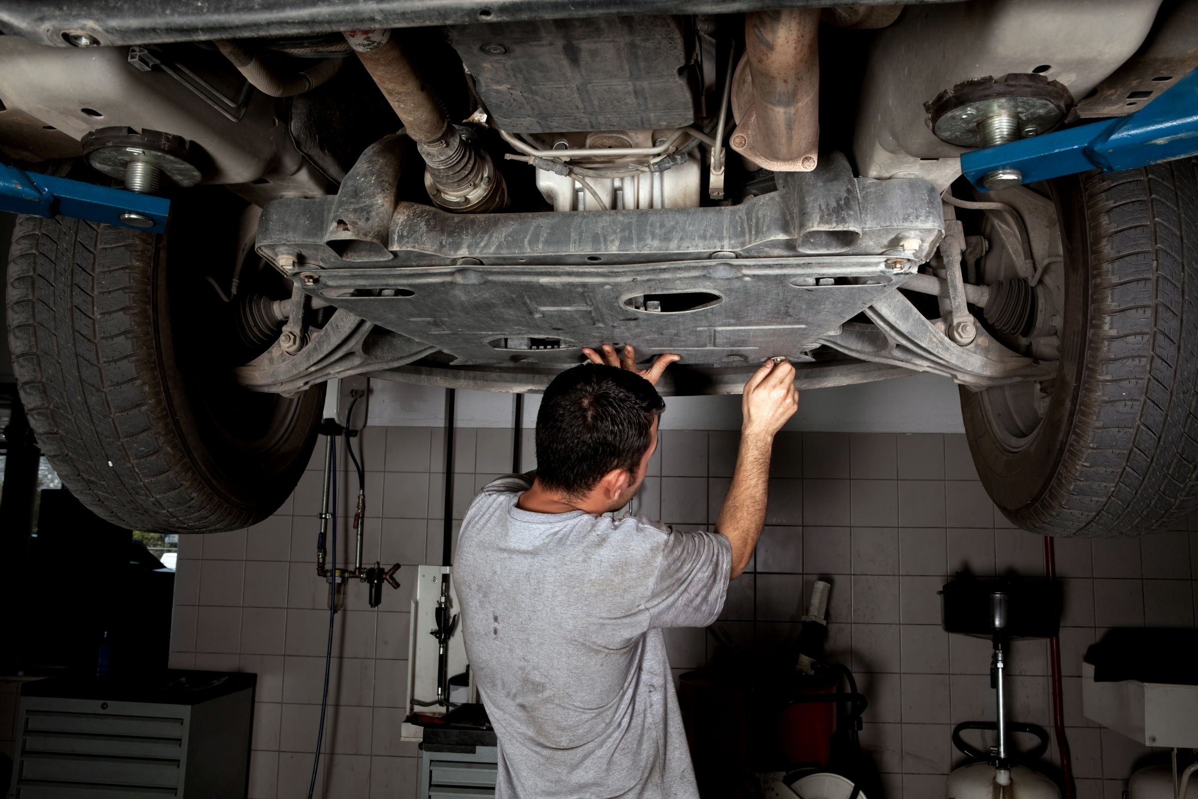 How Auto Repair Shops Can Benefit From Payroll Financing